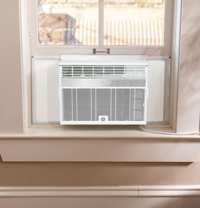 GE® 14,000 BTU's White Window Mount Air Conditioner-2