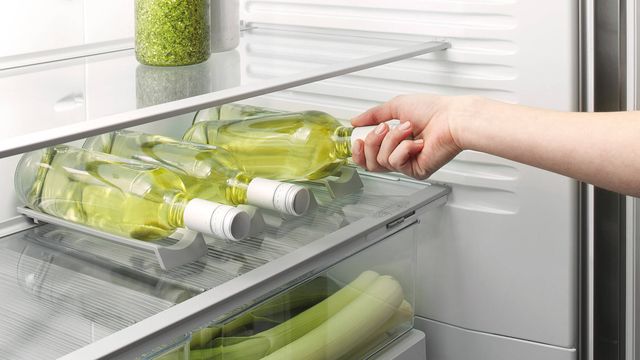 FLOOR MODEL Fisher & Paykel Series 7 36 in. 20.1 Cu. Ft. Stainless Steel Counter Depth French Door Refrigerator-3