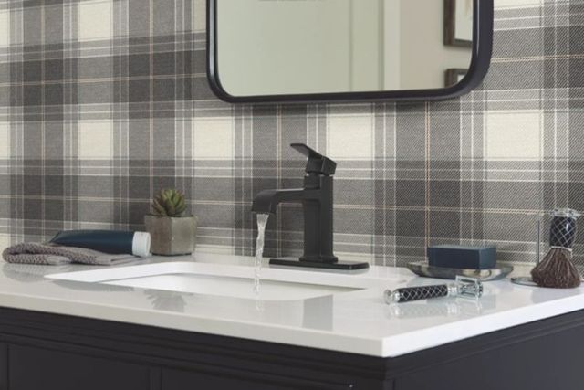 Peerless Ezra® Matte Black 6" Single Handle Curved Spout Lavatory Faucet-4