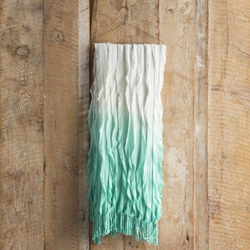 Surya Toya Mint 50"x60" Throw Blanket-4