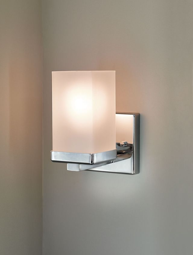 Moen® 90°™ Chrome One Globe Bath Light-1