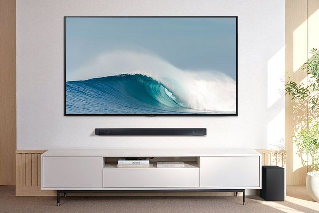 Samsung C-series 2.1 Ch. Black Soundbar System-8