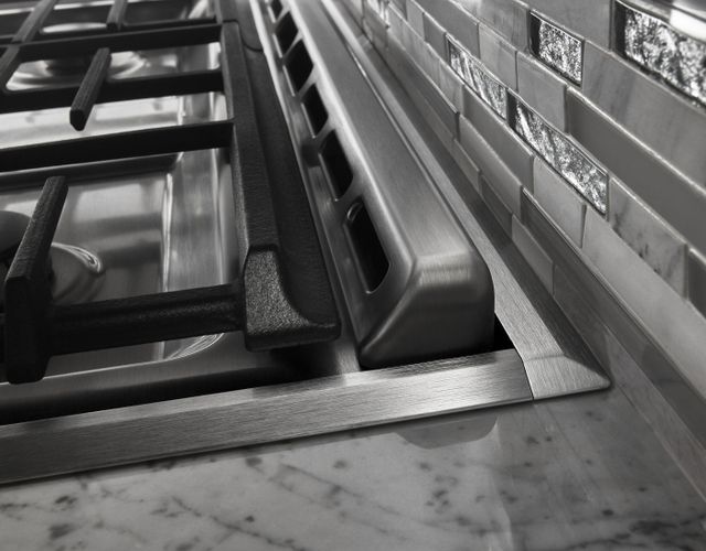 KitchenAid® 30" Stainless Steel Slide In Gas Range-7