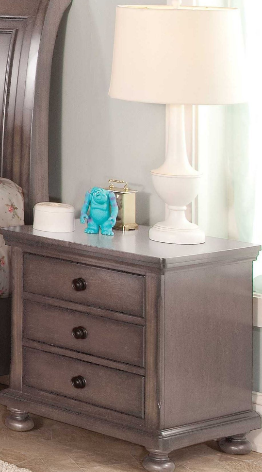 New Classic Home Furnishings Allegra Pewter Youth Nightstand Hoelscher s Fine Furniture Appliances Electronics Floresville and Pleasanton TX