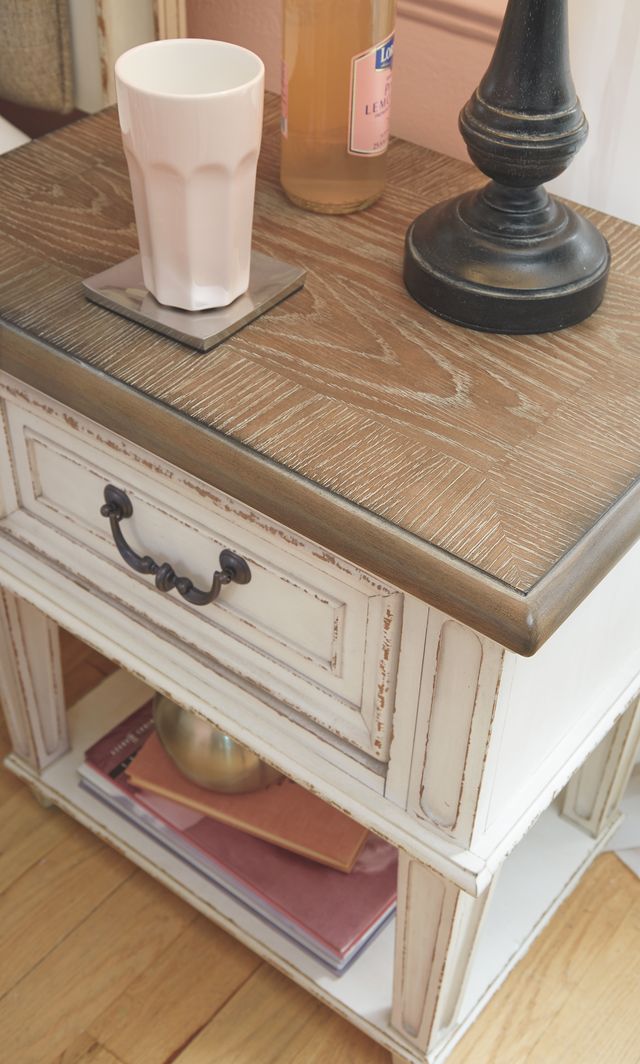 Signature Design by Ashley® Realyn Nightstand-3