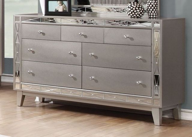 Coaster® Leighton 5-Piece Metallic Mercury Queen Panel Bedroom Set-3
