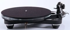 Rega Planar 8 Turntable