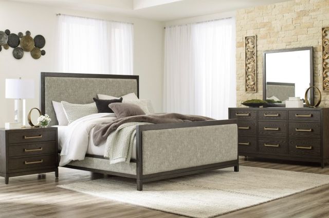 Signature Design by Ashley® Burkhaus 2-Piece Brown California King Panel Bed Set-3
