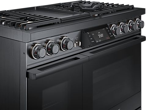Dacor® 48" Graphite Stainless Pro Style Dual Fuel Range-2