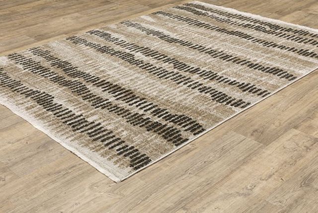 Oriental Weavers™ Bauer 5'x8' Area Rug-1