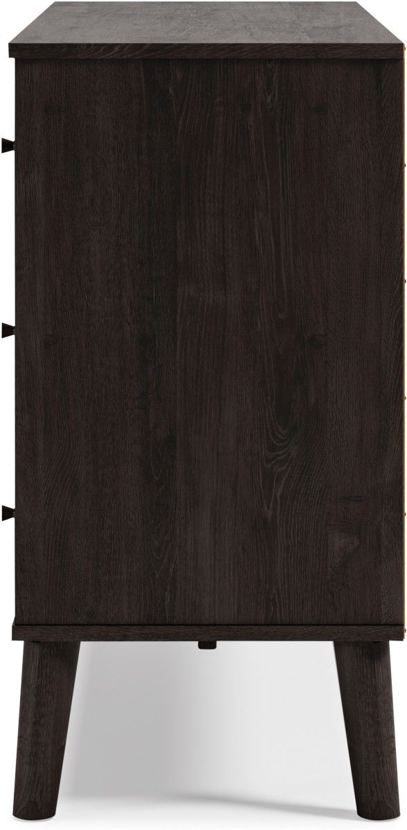 Signature Design by Ashley® Piperton Two-tone Brown/Black Dresser-2