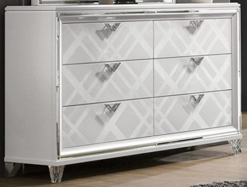 Furniture of America® Emmeline White Dresser-0