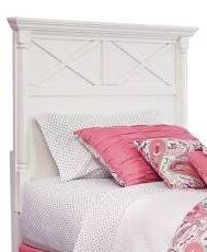 Signature Design by Ashley® Kaslyn 6-Piece White Twin Bedroom Set-1