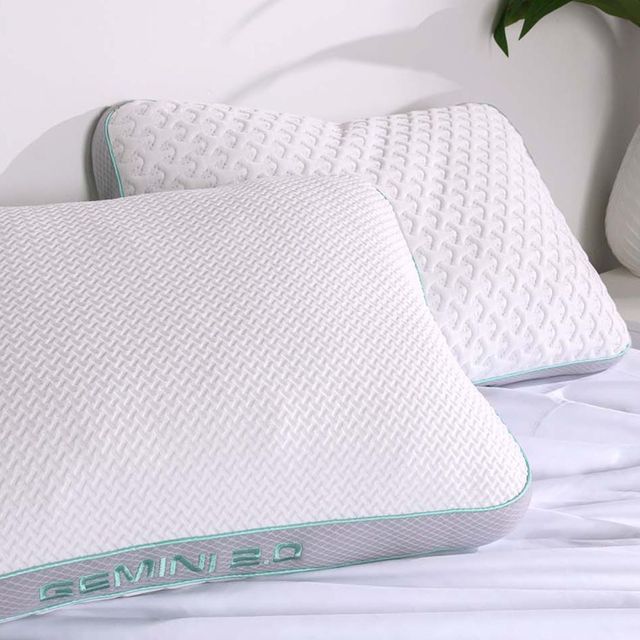 BEDGEAR® Gemini Performance® Mint/White 3.0 Firm Pillow for Neutral/Warm Sleepers-1