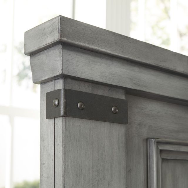 Signature Design by Ashley® Russelyn Gray Queen Storage Bed-4