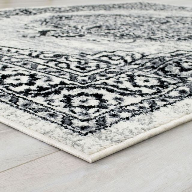 Furniture of America® Serang 5'x7' Area Rug-4