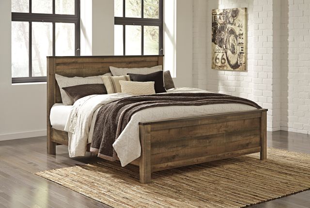Signature Design by Ashley® Trinell Brown King Panel Bed-2