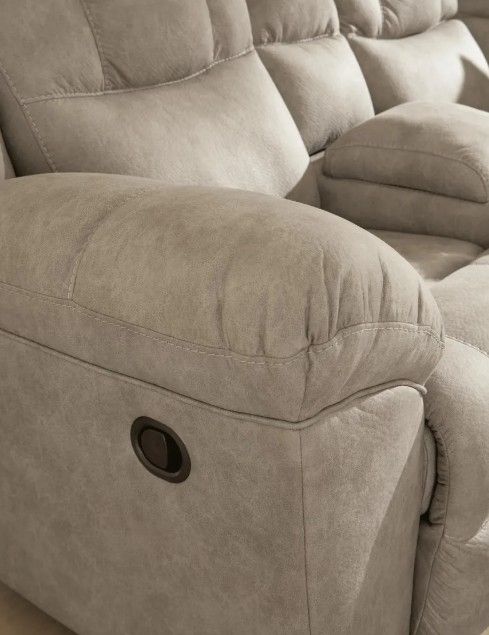 Signature Design by Ashley® Pearce-Pike 3-Piece Birch Manual Reclining Curved Sectional-1