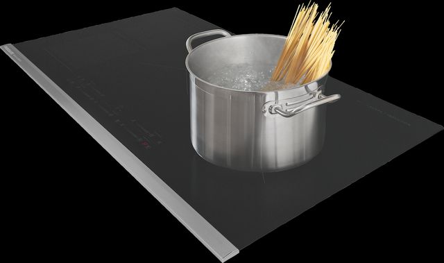 Frigidaire Gallery® 36" Stainless Steel Induction Cooktop-3