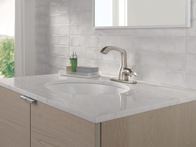 Delta Stryke® Lumicoat® Stainless Single Handle Bathroom Faucet-2