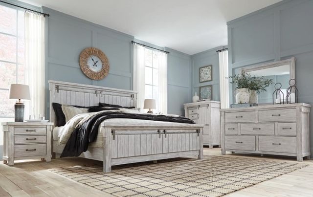 Signature Design by Ashley® Brashland 2-Piece White Queen Panel Bed Set-3