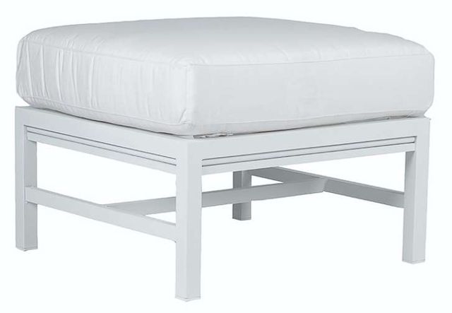 Lane Venture® Willow White Ottoman-0