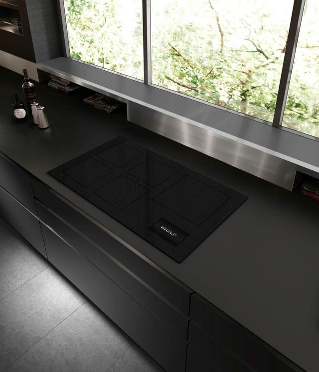 Wolf® 36" Black Induction Cooktop-3