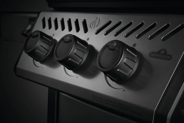 Napoleon Freestyle™ 365 SB 3-Burner Graphite Grey Freestanding Liquid Propane Grill-1