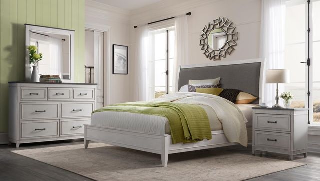Martin Svensson Del Mar 4-Piece Gray/White California King Bedroom Set-0