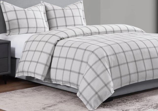 HiEnd Accents Windowpane 3-Piece King Bedding Bundle-0
