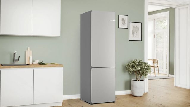 Bosch® 500 Series 24" 12.8 Cu. Ft. Easy Clean Stainless Steel Counter Depth Bottom Freezer Refrigerator-10