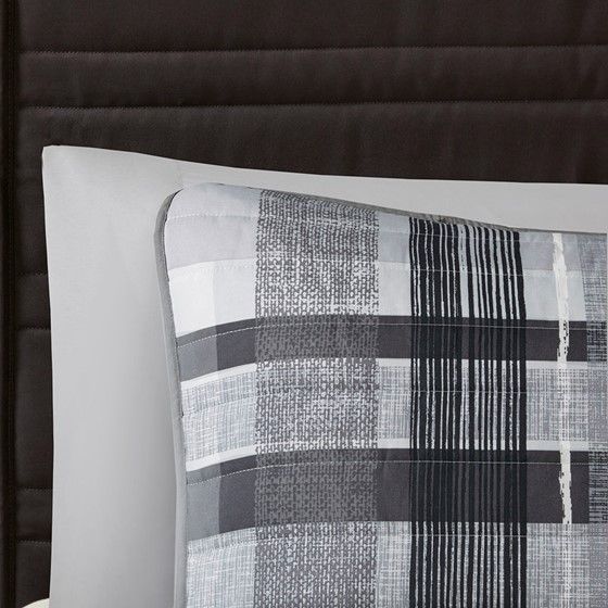 Olliix by Intelligent Design Rudy Black Twin/Twin Extra Large Plaid Reversible Coverlet Set-3