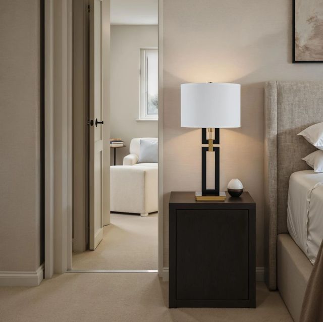 Renwil® Everren Lila Matte Black Table Lamp-1