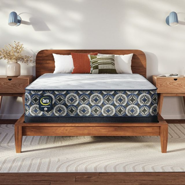 Serta® Perfect Sleeper® Cascade Ridge 12.5" Innerspring Plush Tight Top Queen Mattress-1