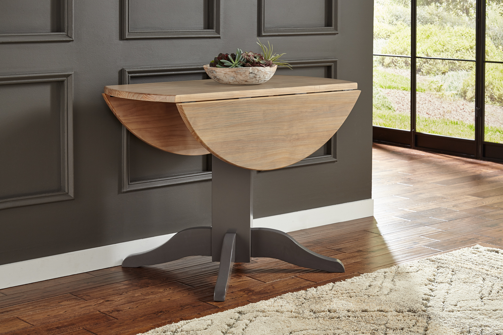 An American Stained Pine Drop Leaf Table An American Stained Pine Drop Leaf Table