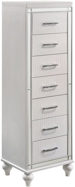 Click to view more images of the product.