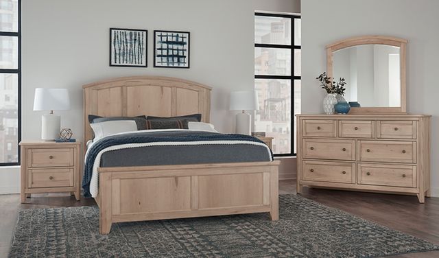 Vaughan-Bassett Woodbridge Clear Maple Arched Queen Panel Bed-1