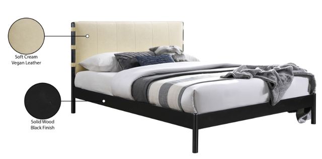 Meridian Furniture Abigail Cream/Black King Upholstered Panel Bed-3