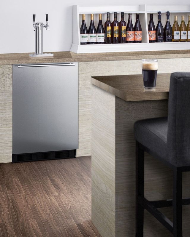 Summit® 24" Stainless Steel Built In Beer and Wine Kegerator Kegerator-3