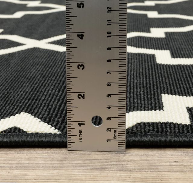 Oriental Weavers™ Marina 5'x8' Style 17 Area Rug-2
