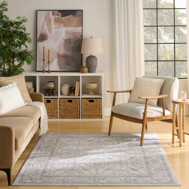 Nourison Home™ Dekor DEK03 Gray 5'x7' Style 2 Area Rug-1