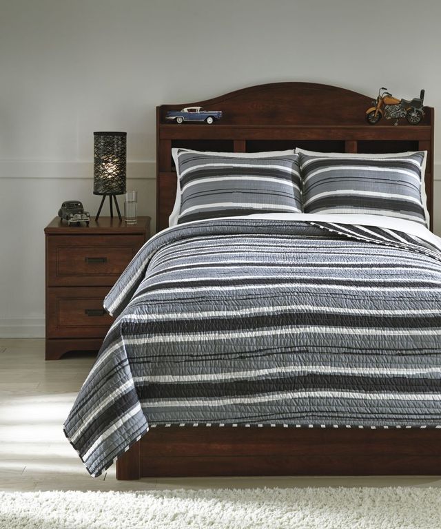 Signature Design by Ashley® Merlin Gray/Cream Full Coverlet Set-1