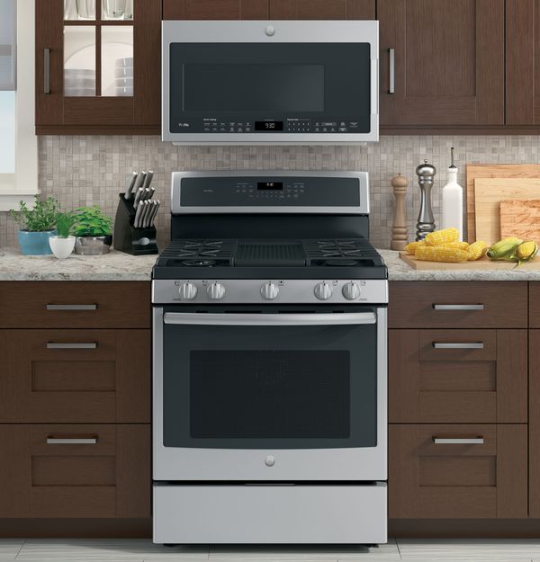 GE Profile Series 30” Stainless Steel Freestanding Gas Convection Range
