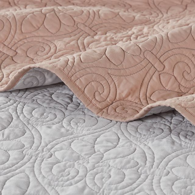 Olliix by Madison Park Blush/Light Grey King/California King Quebec Reversible Coverlet Set-3
