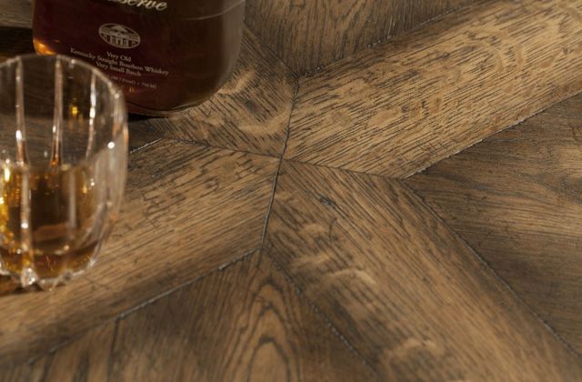 Hooker® Furniture Hill Country Mason Timeworn Saddle Brown End Table-3