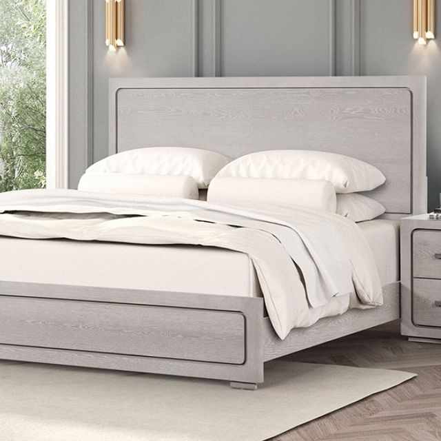 Furniture of America® Crowthorne 4-Piece White Oak Queen Bedroom Set-2