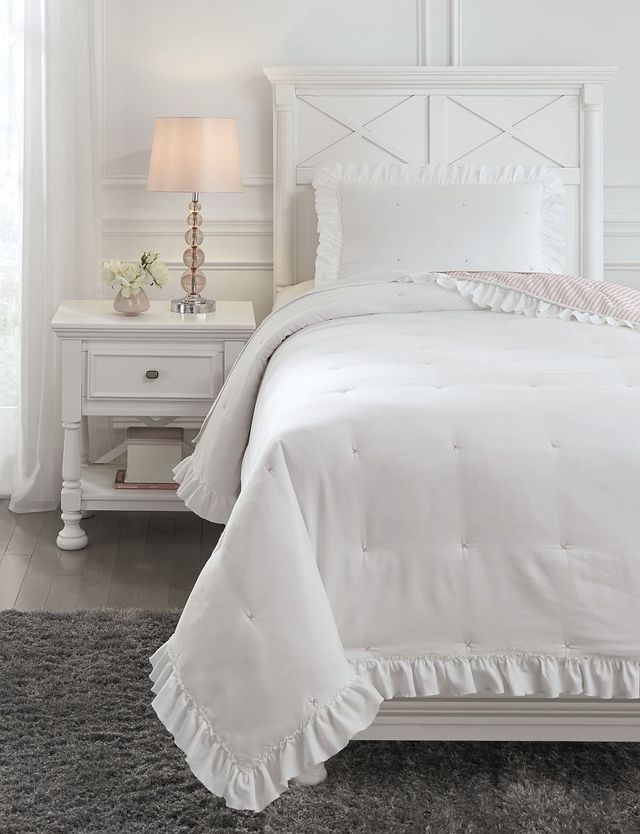 Signature Design by Ashley® Jenalyn White/Light Pink Twin Comforter Set-3