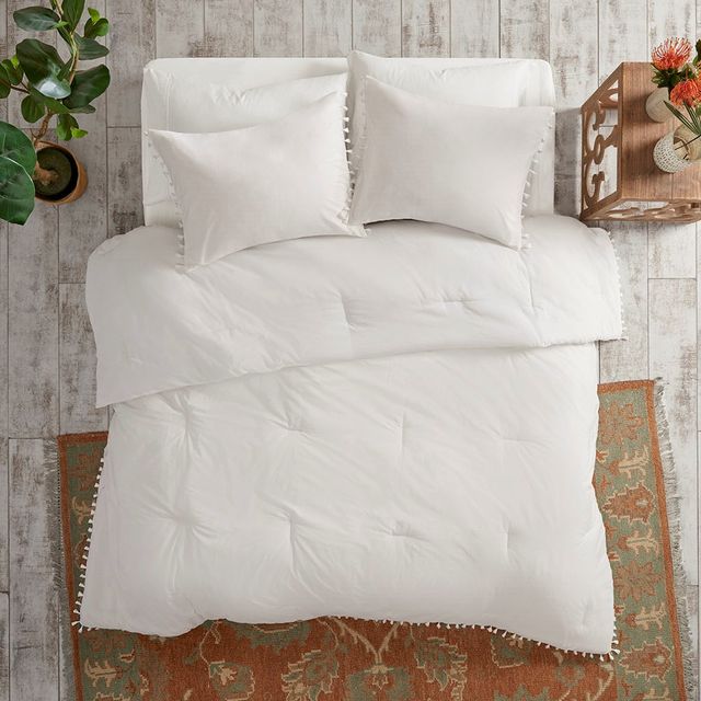 Olliix by Madison Park Ivory King/California King Lillian Cotton Comforter Set-0
