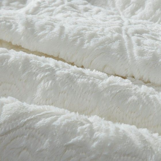 Olliix by Madison Park Bismarck Ivory King Ultra Plush Comforter Mini Set-2