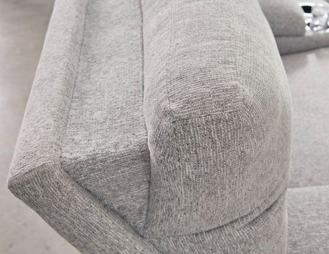 6pc. Pwr. Reclining Sectional w/ Chaise-1